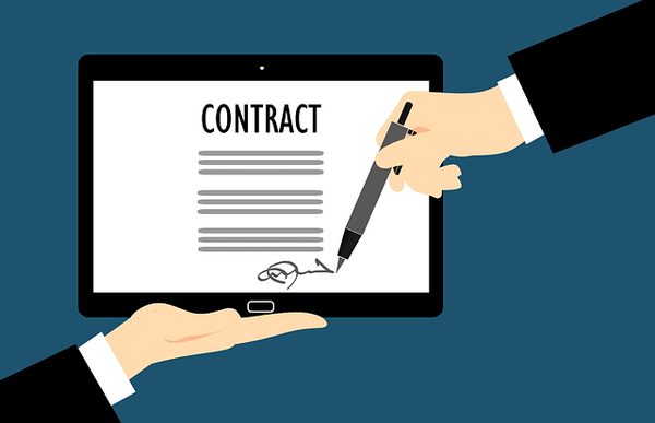 Pourquoi adopter la signature électronique pour vos documents ?