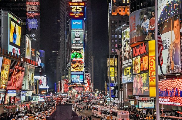 Publicités efficaces : Stratégies et création de contenu pour toucher le public cible